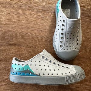 NEW Native Shoes Size C9